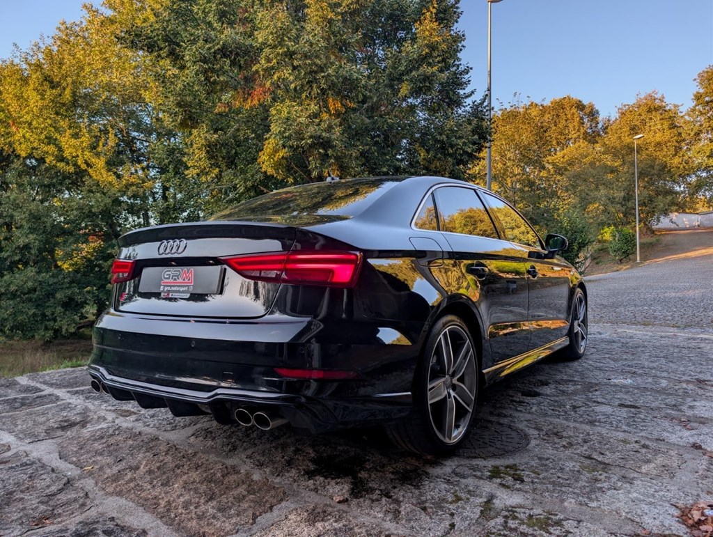 Foto 10 Audi A3 Limousine 2.0 TFSI Quattro S-Tronic 