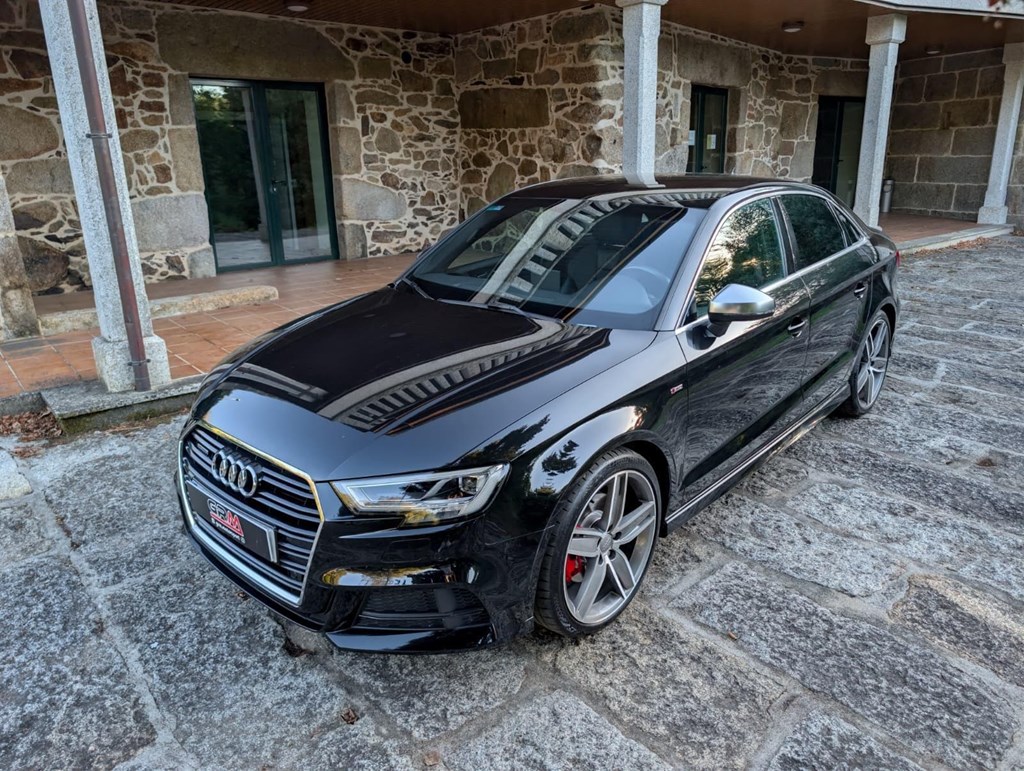 Foto 4 Audi A3 Limousine 2.0 TFSI Quattro S-Tronic 