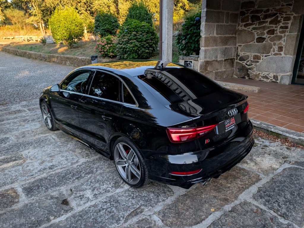 Foto 7 Audi A3 Limousine 2.0 TFSI Quattro S-Tronic 