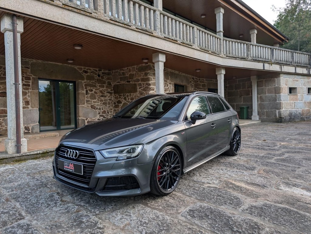 Foto 5 Audi A3 Sportback 35 TDI S-Tronic 150cv Black Line Edition