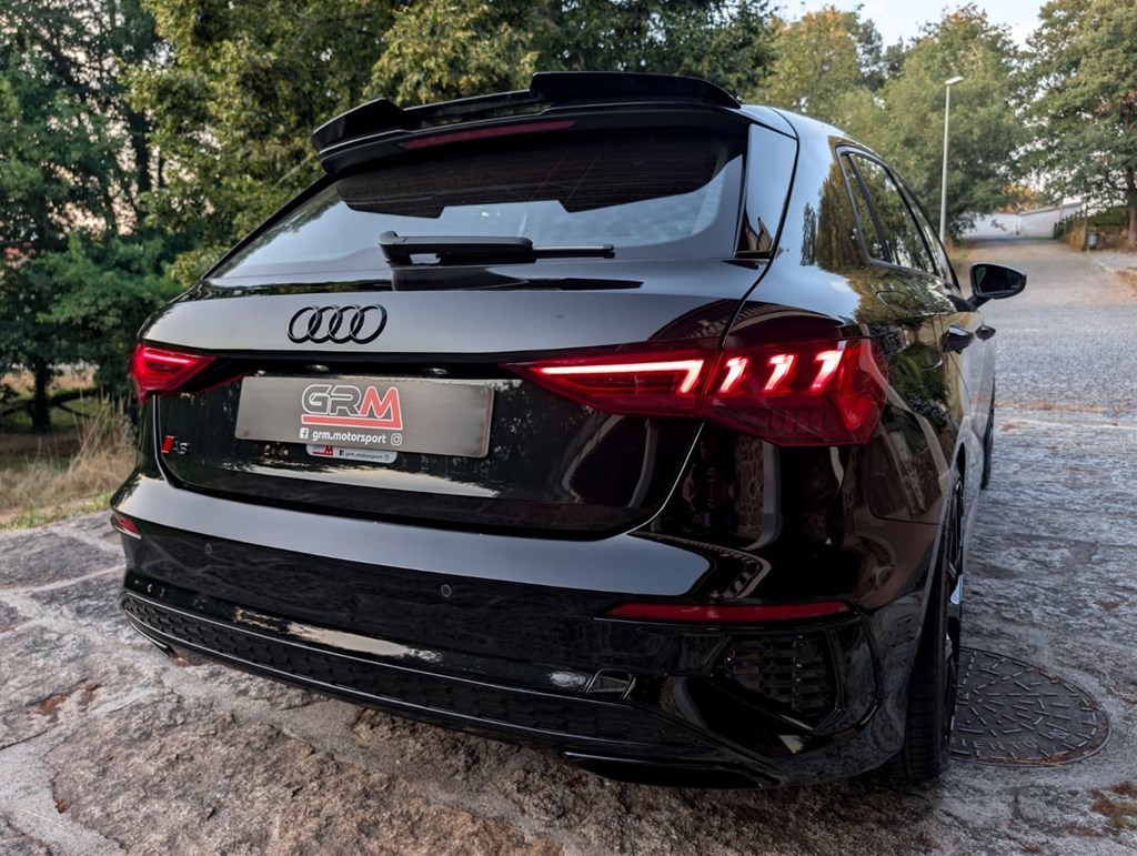 Foto 15 Audi A3 Sportback 35 TDI S-Tronic Black Line Ed.