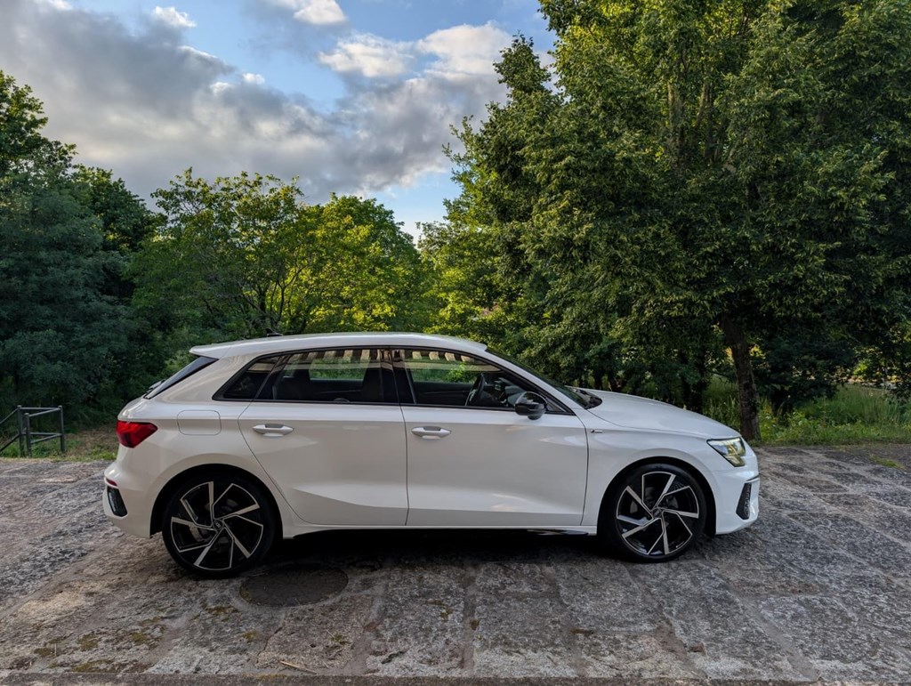 Foto 11 Audi A3 Sportback 35 TFSI S-Line