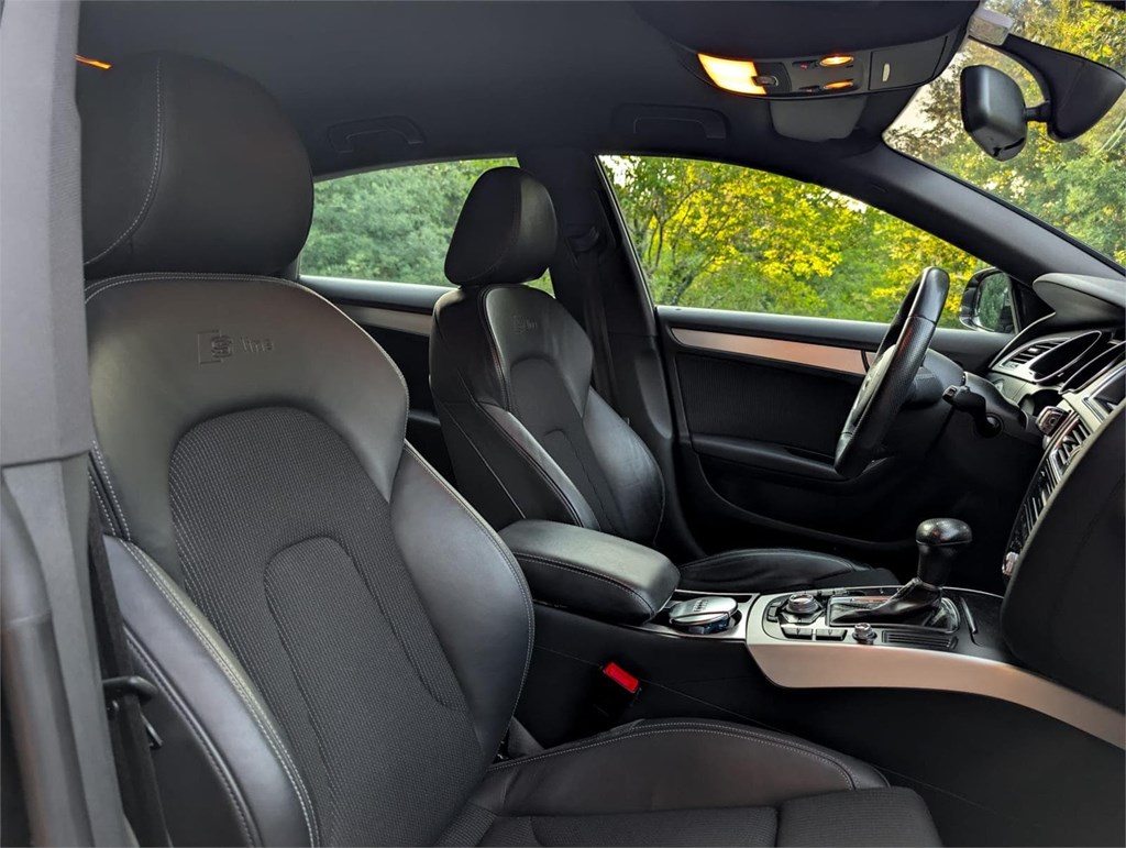 Foto 17 Audi A5 Sportback 3.0 TDI Black Line Edition