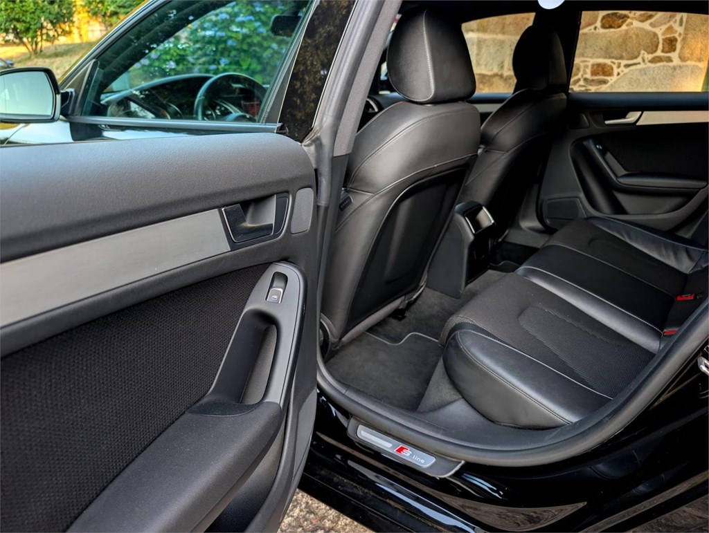 Foto 22 Audi A5 Sportback 3.0 TDI Black Line Edition