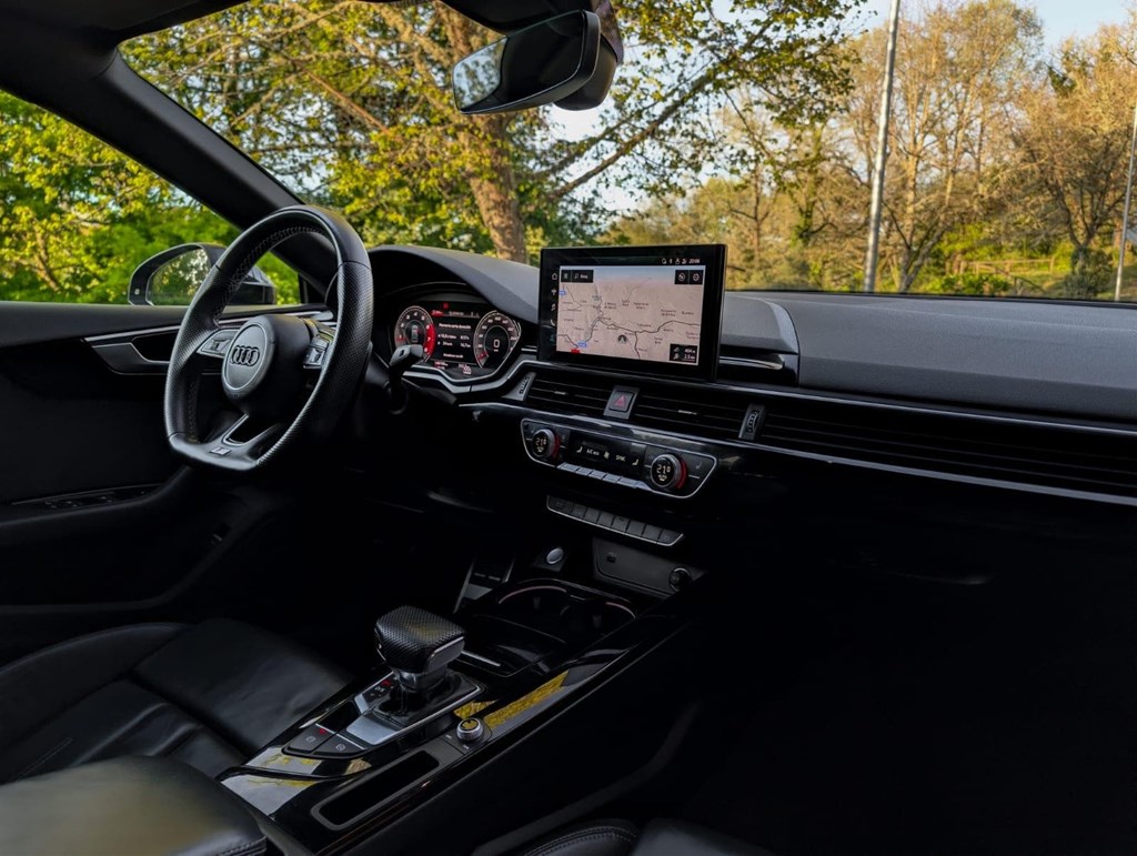 Foto 17 Audi A5 Sportback Competition 35 TFSI S-Tronic 