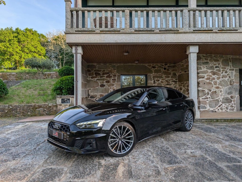 Foto 2 Audi A5 Sportback Competition 35 TFSI S-Tronic 