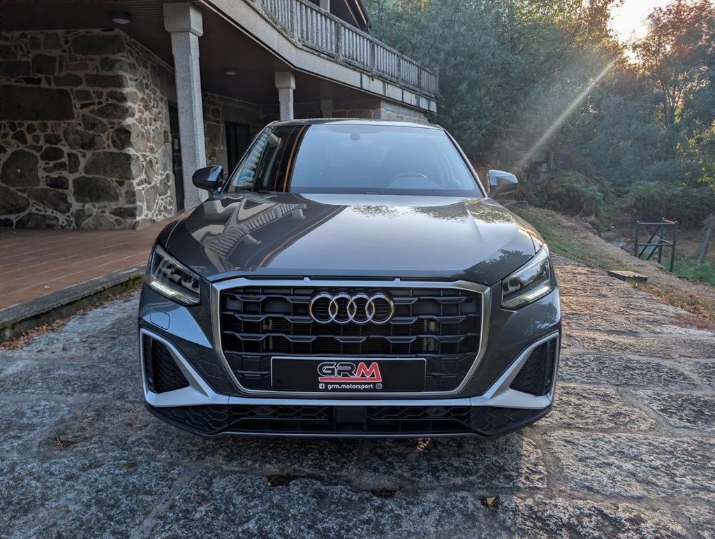 Foto 16 Audi Q2 35 TDI S-Tronic 