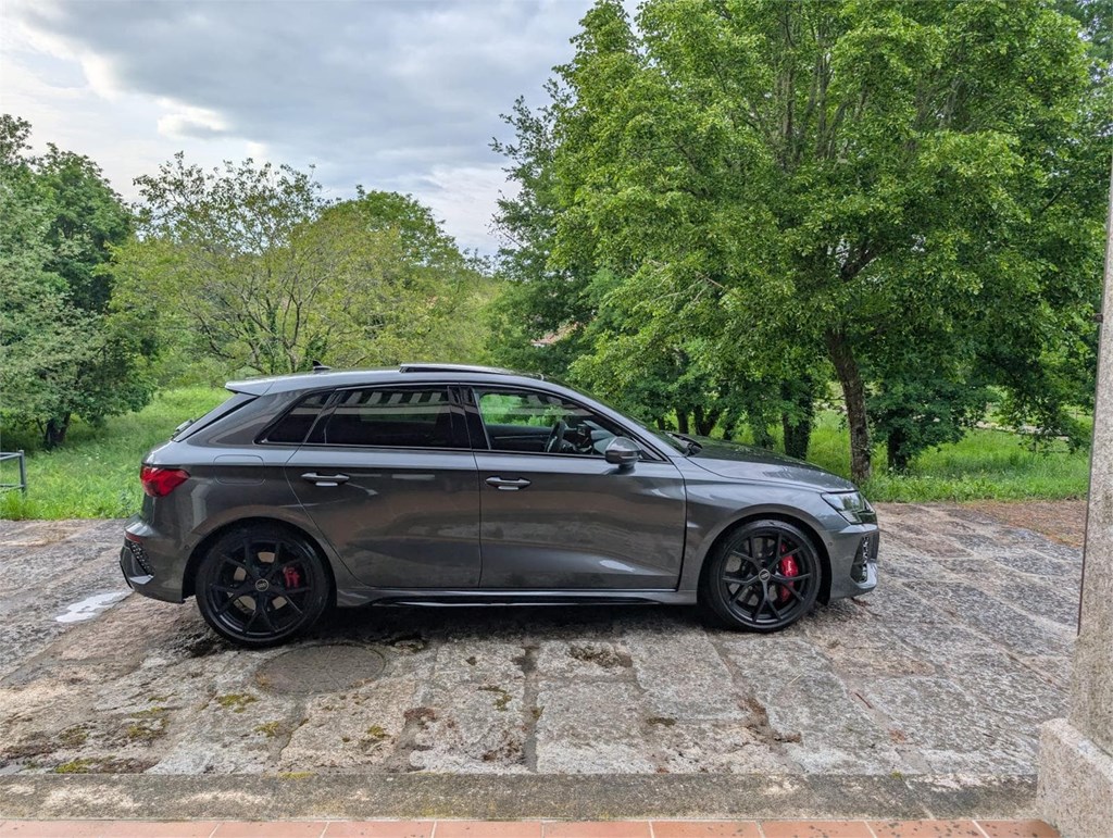 Foto 12 Audi RS3 Sportback 2.5 TFSI Quattro 