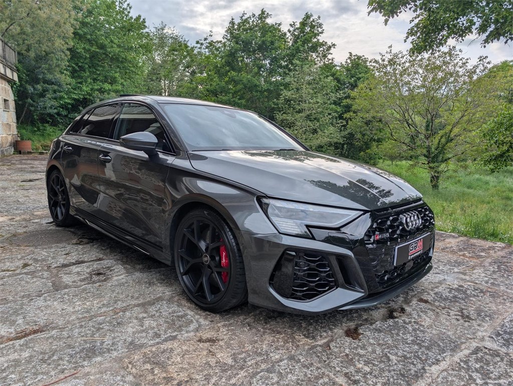 Foto 13 Audi RS3 Sportback 2.5 TFSI Quattro 