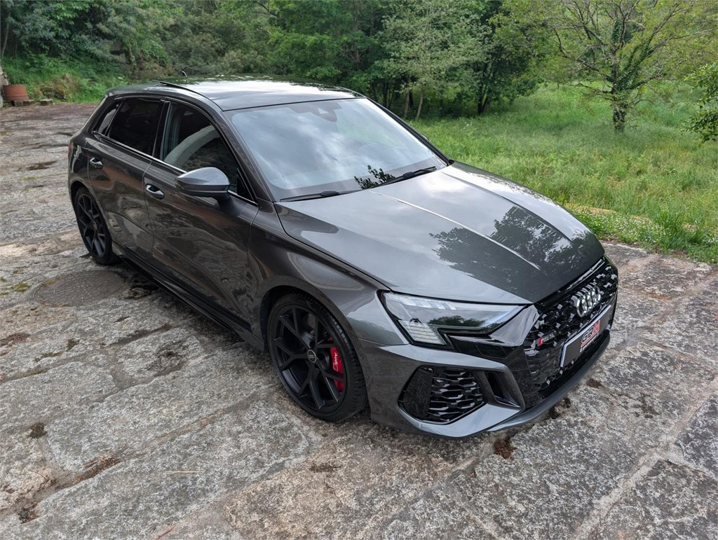 Foto 14 Audi RS3 Sportback 2.5 TFSI Quattro 