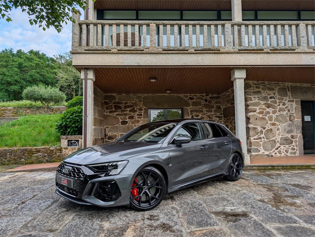 Foto 1 Audi RS3 Sportback 2.5 TFSI Quattro 