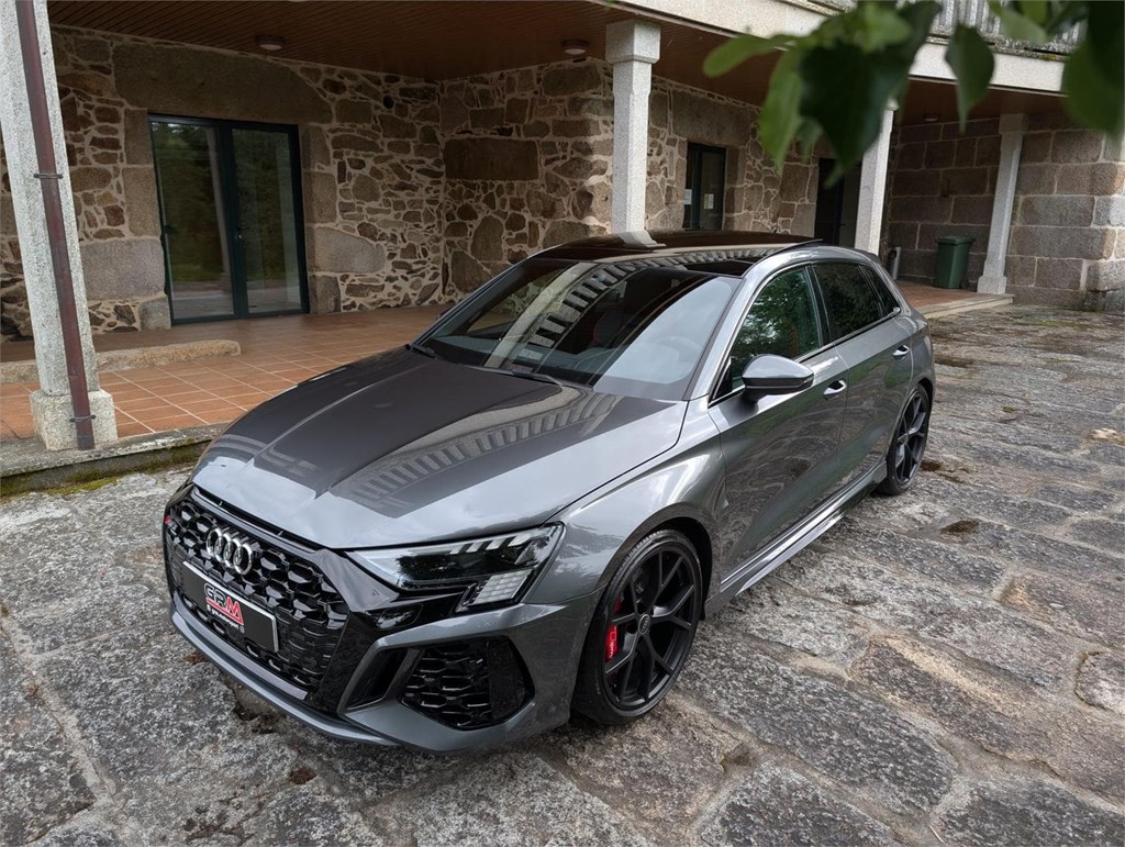 Foto 4 Audi RS3 Sportback 2.5 TFSI Quattro 
