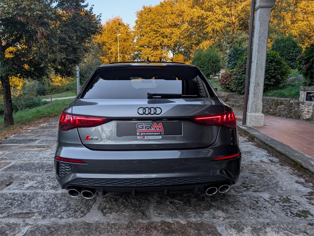 Foto 10 Audi S3 Sportback Quattro 310cv 