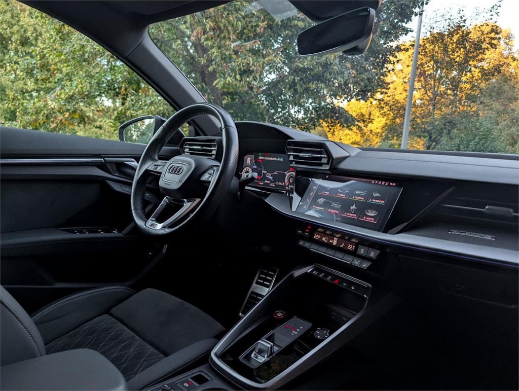 Foto 22 Audi S3 Sportback Quattro 310cv 