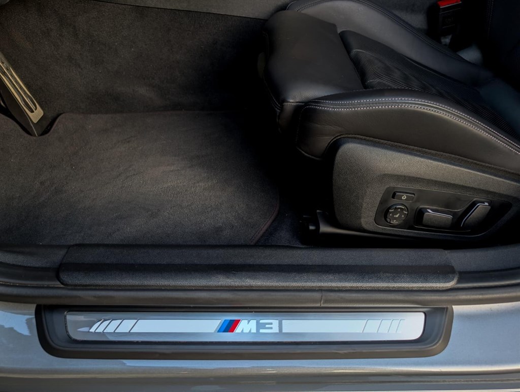 Foto 30 BMW M3 Touring LCI xDrive 530