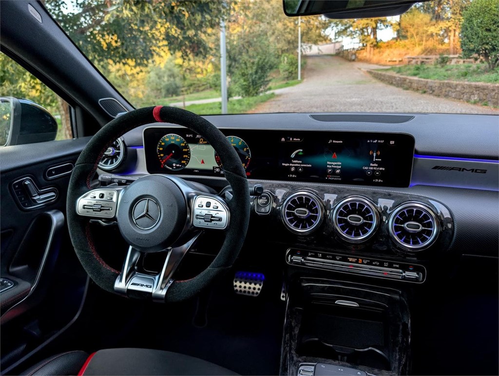 Foto 18 Mercedes-Benz A45s 4MATIC+ 422cv 