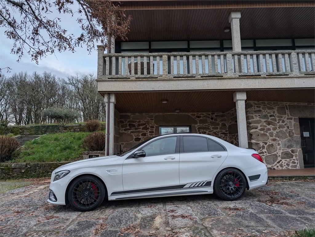 Foto 5 Mercedes-Benz C63s AMG Edition 1
