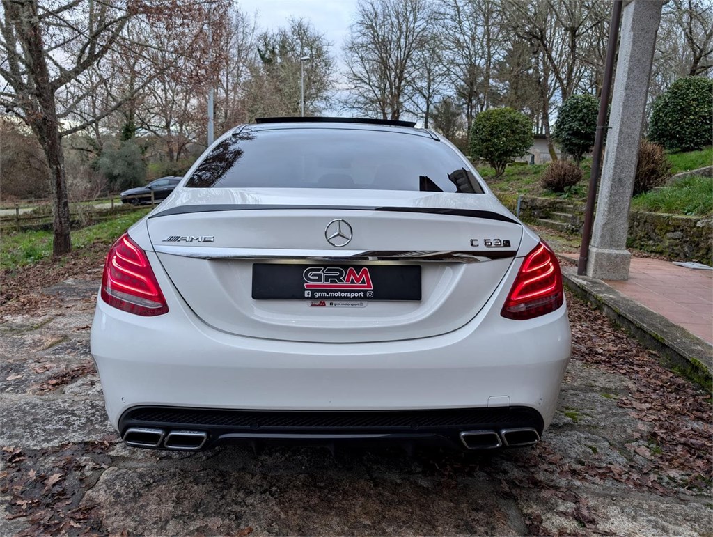 Foto 7 Mercedes-Benz C63s AMG Edition 1