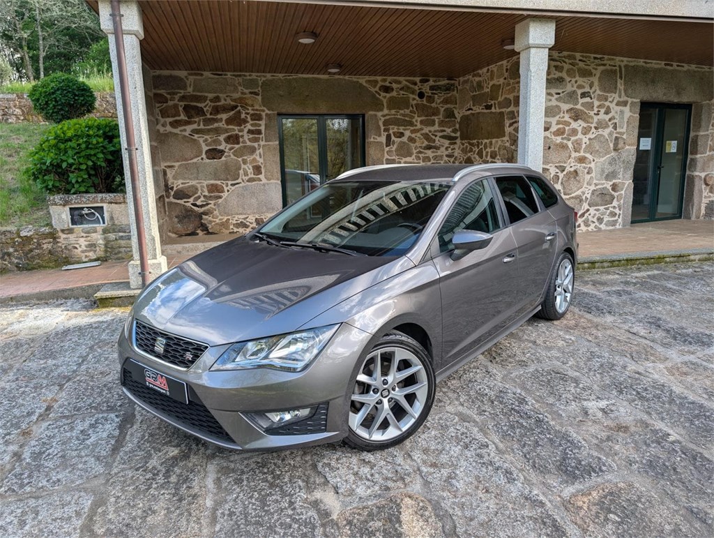 Foto 2 Seat Leon FR ST 2.0 TDI 