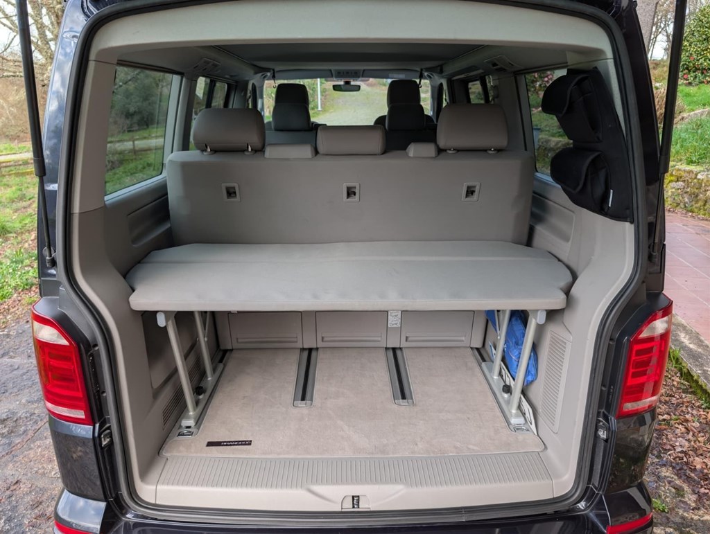 Foto 18 Volkswagen California Beach Bulli Ed.
