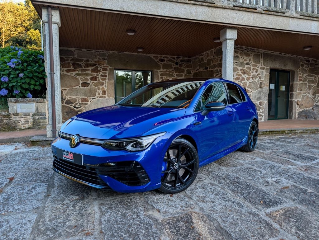 Foto 3 Volkswagen Golf R Performance 320 4 Motion