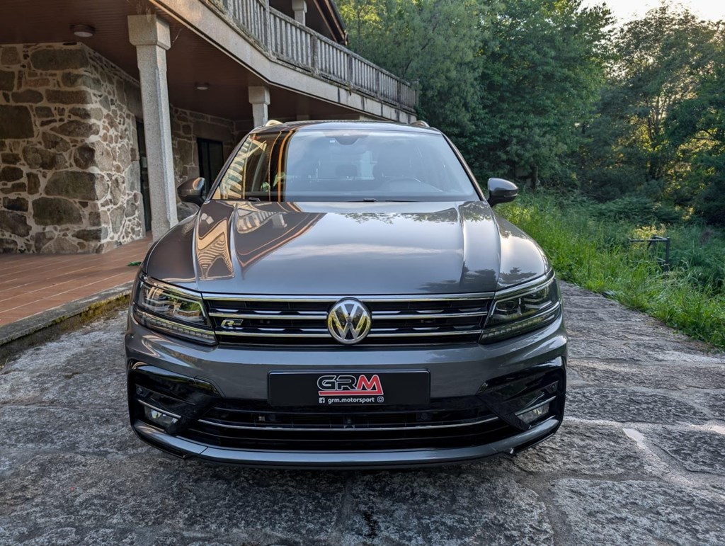 Foto 12 Volkswagen Tiguan 2.0 TDI Sport DSG