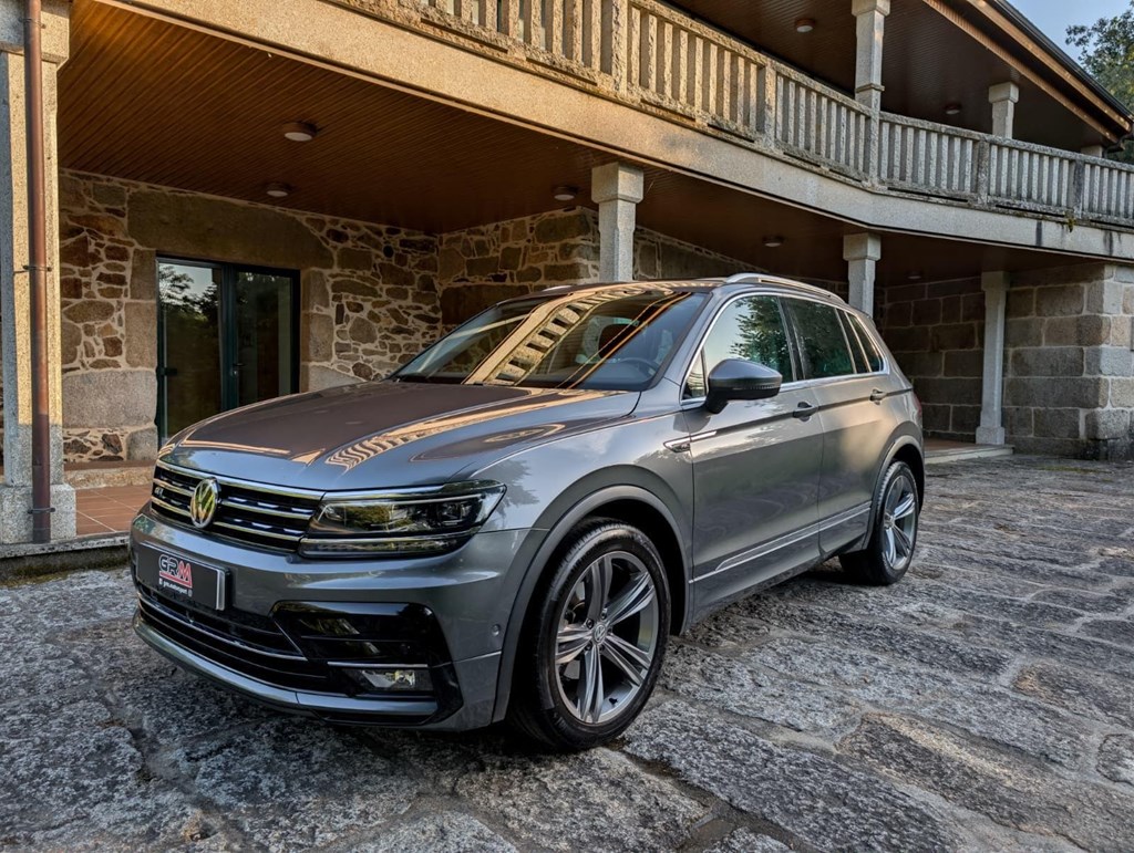 Foto 4 Volkswagen Tiguan 2.0 TDI Sport DSG
